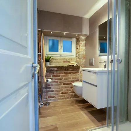 Korifo Old Town By Corfuescapes