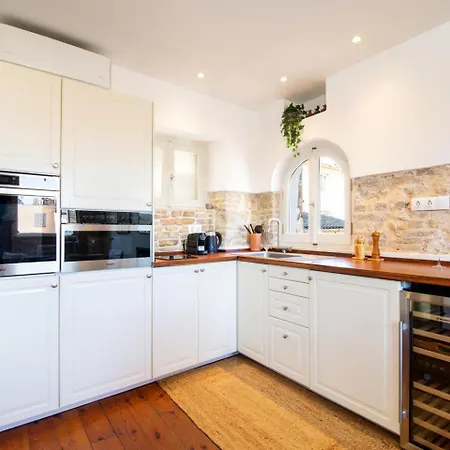 Korifo Old Town By Corfuescapes *